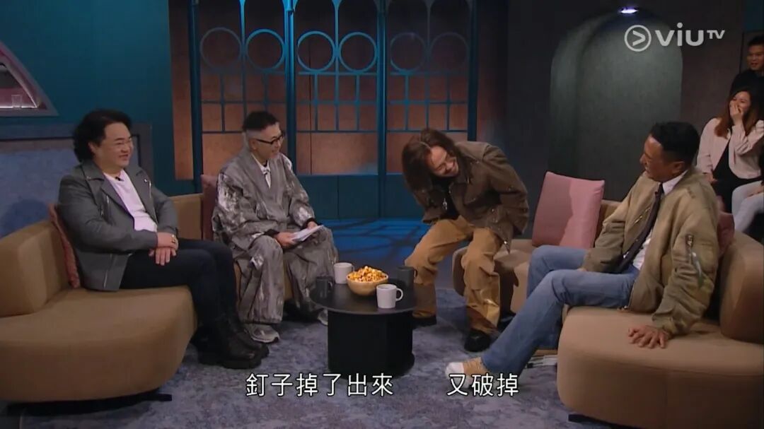 郑中基回港操肌期间适逢搬家，在蹲下搬动重物时，痔疮第三次爆裂！（《爆谷一周》节目截图）