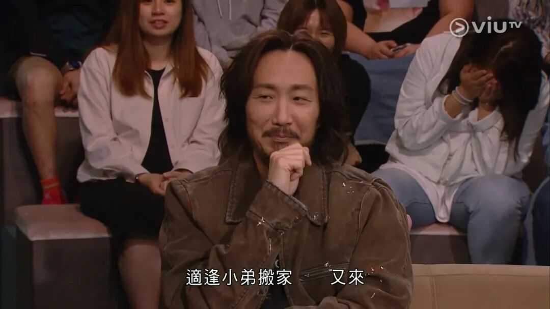 郑中基回港操肌期间适逢搬家，在蹲下搬动重物时，痔疮第三次爆裂！（《爆谷一周》节目截图）