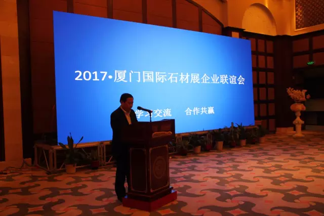 http://7xo6kd.com1.z0.glb.clouddn.com/upload-ueditor-image-20170307-1488853378702004551.jpg
