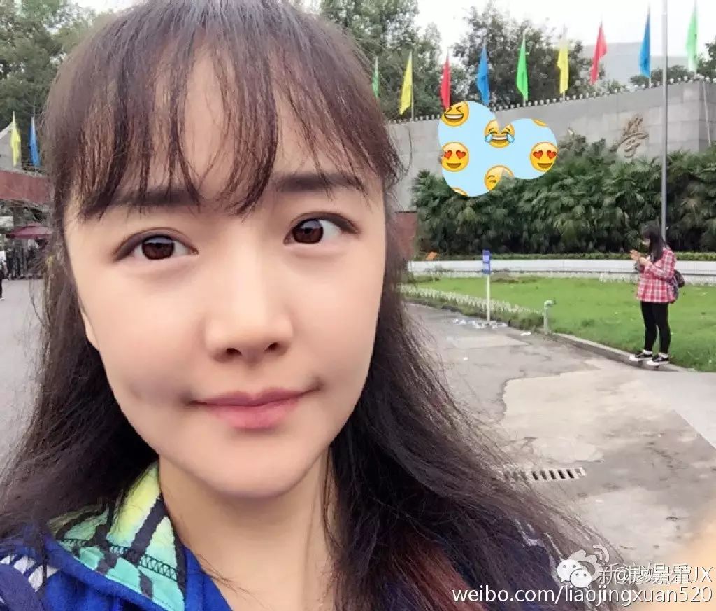 小蓝姐姐廖景萱,来我们看图来回忆一下!(我就认得她.)