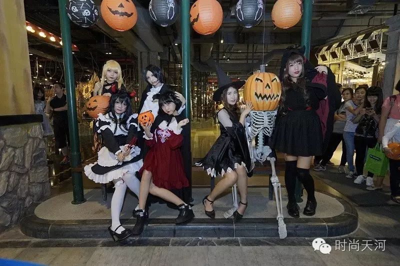 小魔鬼,萌鬼,妖鬼,吸血鬼,好多鬼啊!