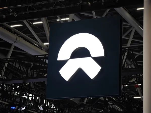 蔚来回应牛屋用300元/瓶的洗手液：我们是集采价 说这事的人不懂行
