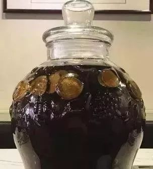 功效: 当归酒是我国民间一种常见的当归使用方法,不仅具有很好的活血