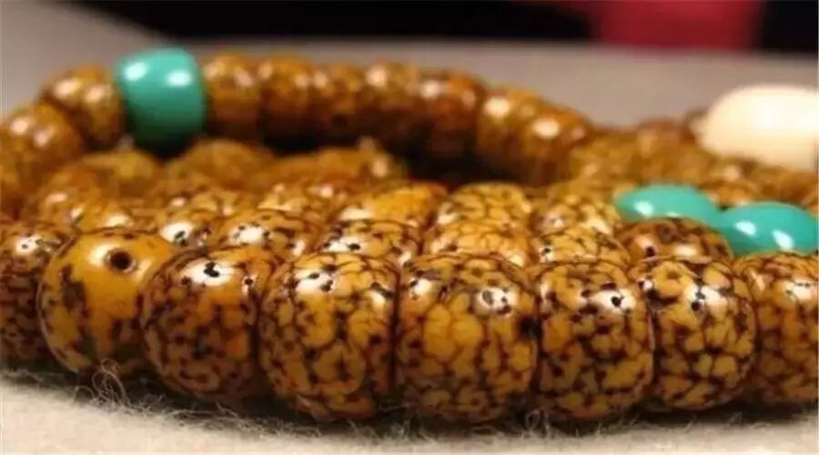 星月菩提盘出来的效果图 星月菩提这样盘，身价暴涨10倍！