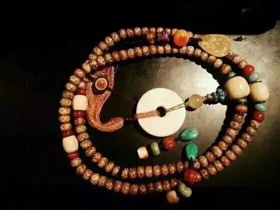 星月菩提盘出来的效果图_星月菩提盘功效_菩提星月怎么盘上色快视频