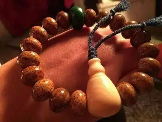 菩提星月怎么盘上色快视频_星月菩提盘出来的效果图_星月菩提盘功效