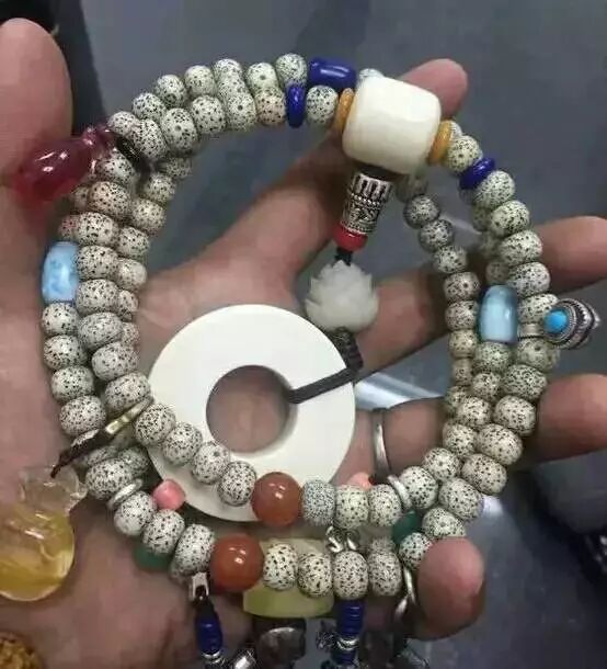 星月菩提盘出来的效果图_菩提星月怎么盘上色快视频_星月菩提盘功效