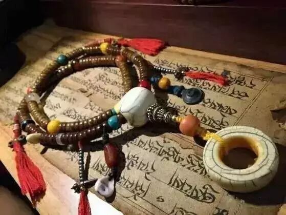 星月菩提盘功效_星月菩提盘出来的效果图_菩提星月怎么盘上色快视频