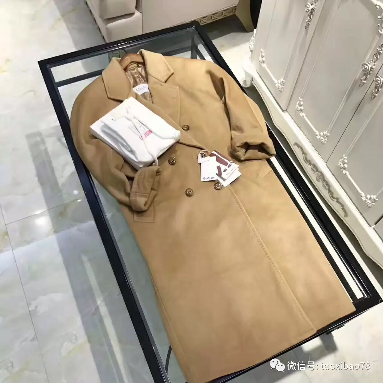 正品来袭,经典101801大衣,火遍全球的衣服!