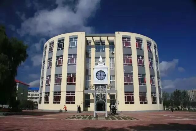 吉林农业大学综合教学管理系统