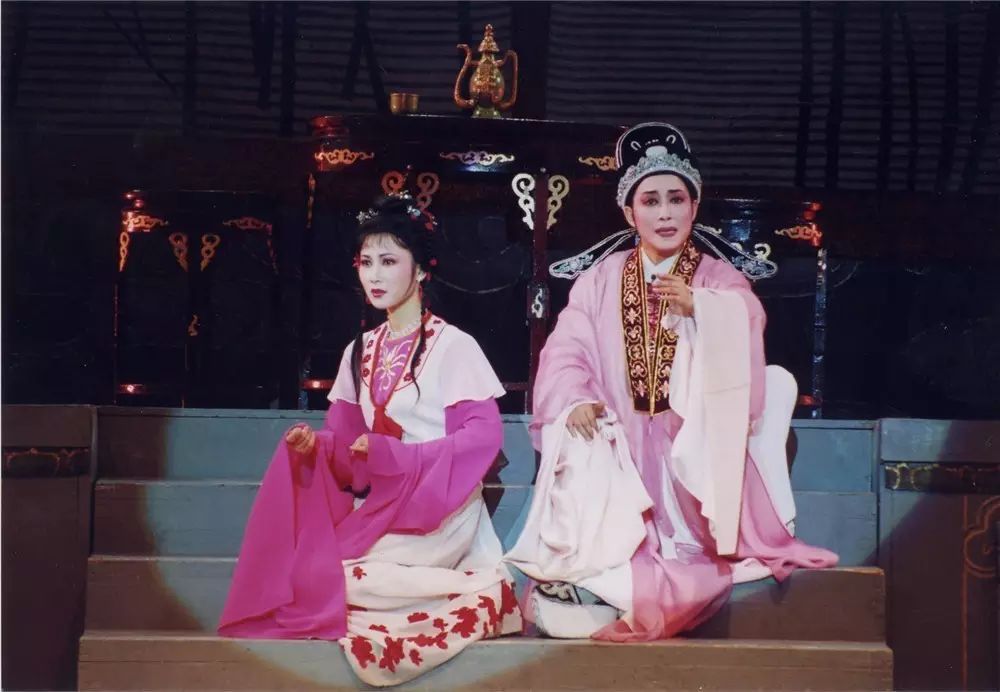 演出剧院:浙江小百花越剧团