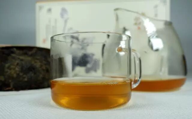 春季黑茶当道，独特“金花”护体