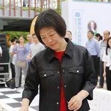 谢军•深圳(福田)国际象棋嘉年华开幕 小棋童现场对弈世界冠军