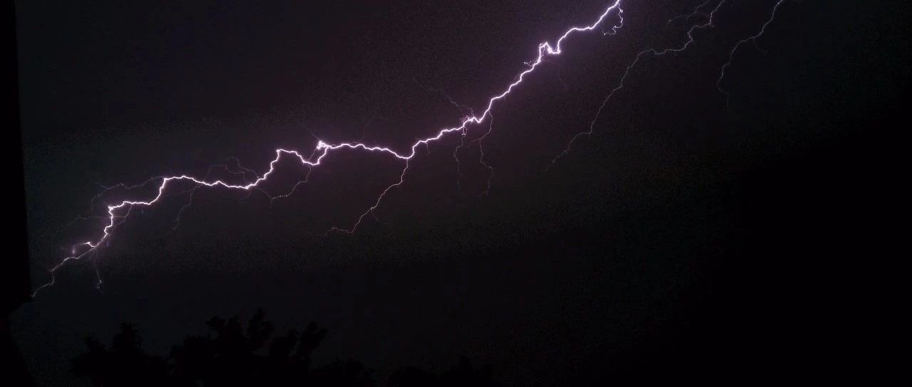 高安,暴风雨来临了......