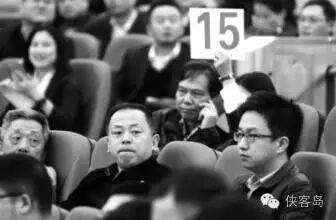 人民日报海外版：一些地方政府卖地玩饥饿营销