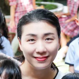 广东省委机关幼儿院主任  何健玲