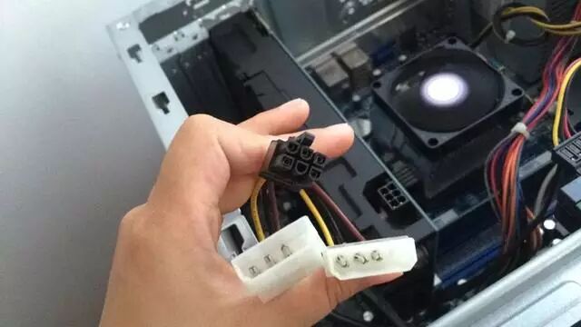 怎么查看电脑电源多少w_super4800n电源多少w_电脑如何查看电源型号