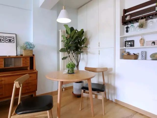 地板橫向鋪縱向鋪風(fēng)水_封閉封閉陽(yáng)臺花架_封閉式陽(yáng)臺鋪木地板