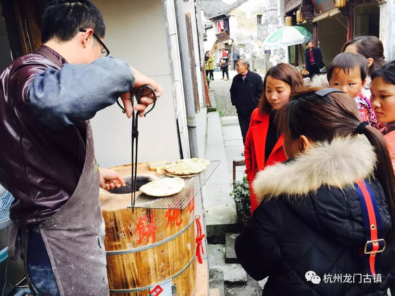 逛吃逛吃两不误,龙门古镇最值得一吃的景区美食店!