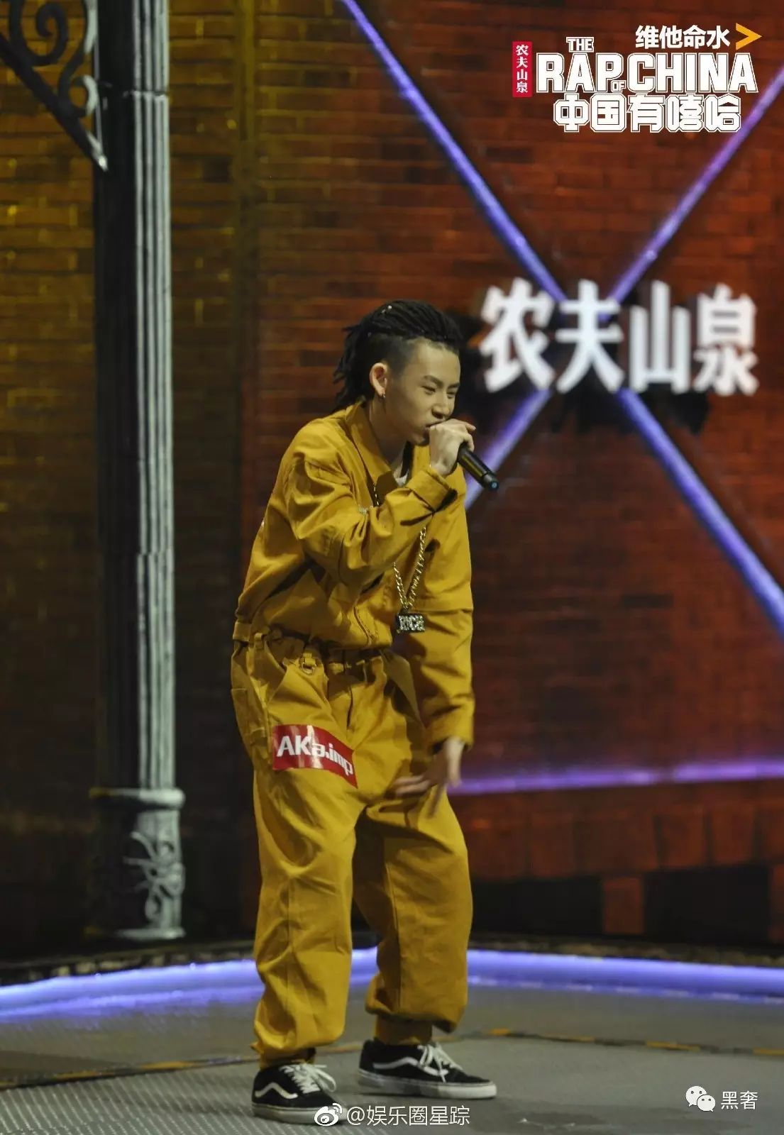 z 哪个rapper的鞋子最让你有宁愿吃土也要买的冲动呢?