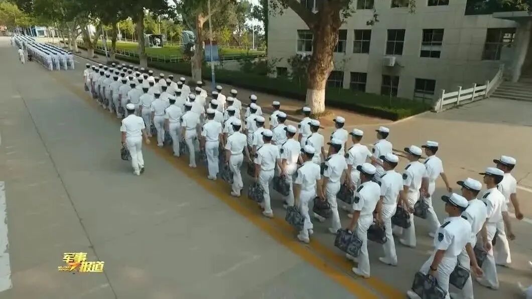 【学思想 强党性 重实践 建新功】海军扎实抓好主题教育 在解决问题中见实效