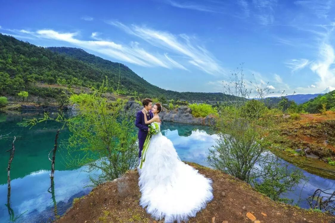 恭城这些小夫妻的婚纱照太美啦!穿着婚纱去旅行,看完都想结婚了