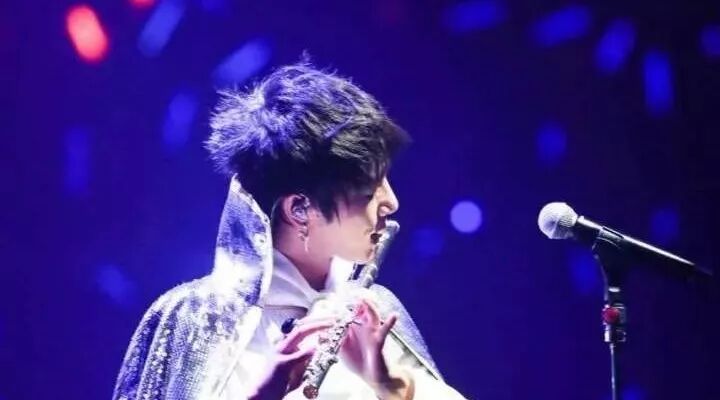 华晨宇:火星的世界由你来守护