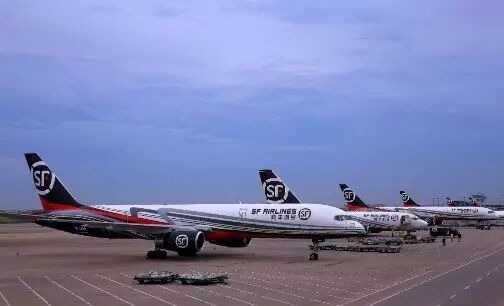 首富诞生！顺丰上市！王卫身价1290亿！