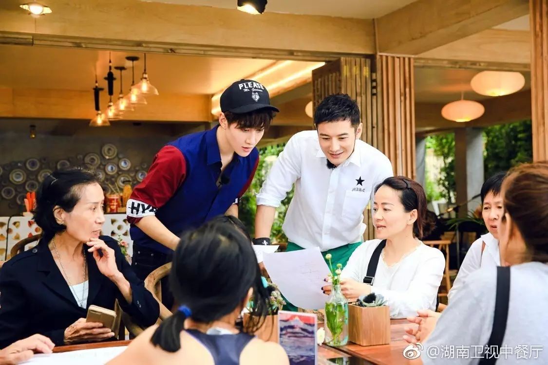 《中餐厅》的嘉宾mike,为什么未婚生子还能拥有迷妹无