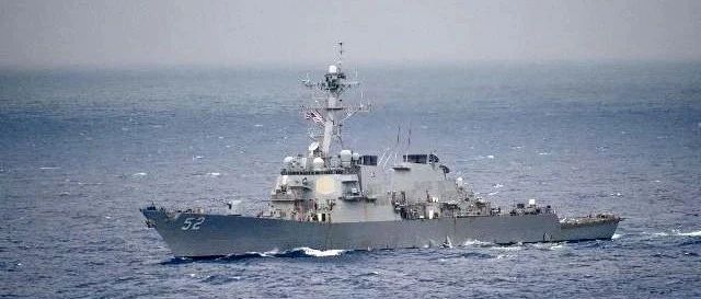 美舰穿航台湾海峡，东部战区回应！