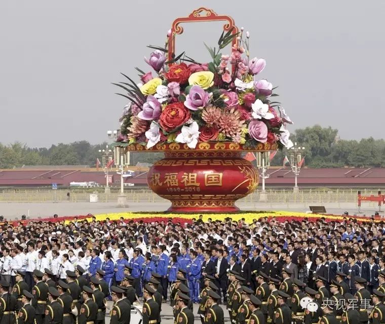 烈士纪念日向人民英雄敬献花篮仪式隆重举行