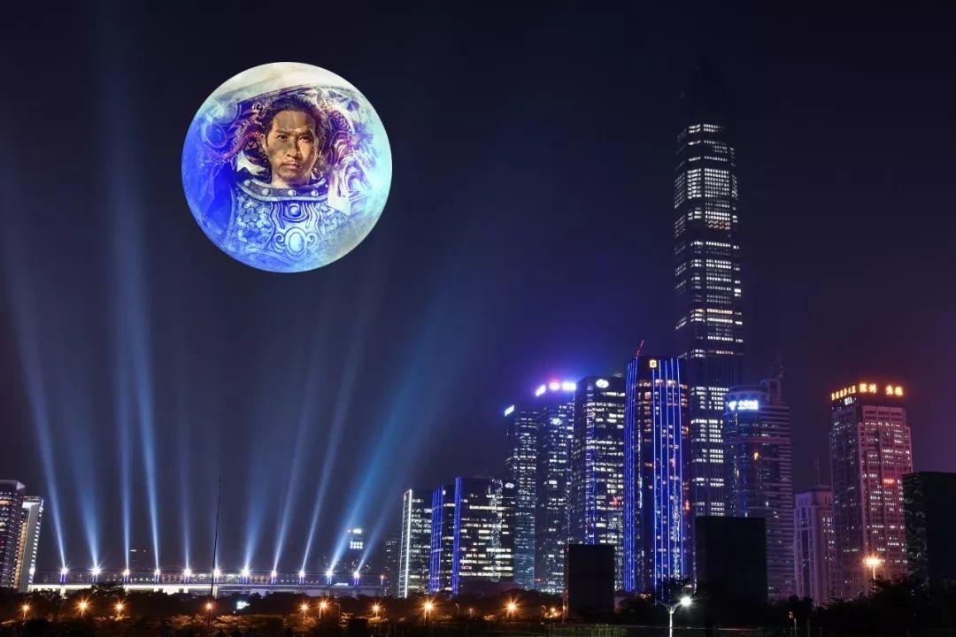 深证网友拍到的, 百年一遇的超级蓝月亮 该网友 从另一个刁钻角度,拍