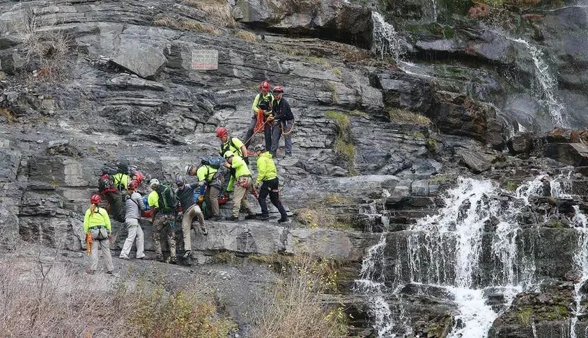 中国交换生与寄宿家庭成员不幸坠崖身亡 命陨Utah