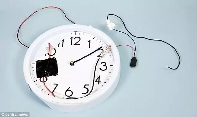 触目惊心！英国学生被洗脑 地铁站投放自制炸弹！