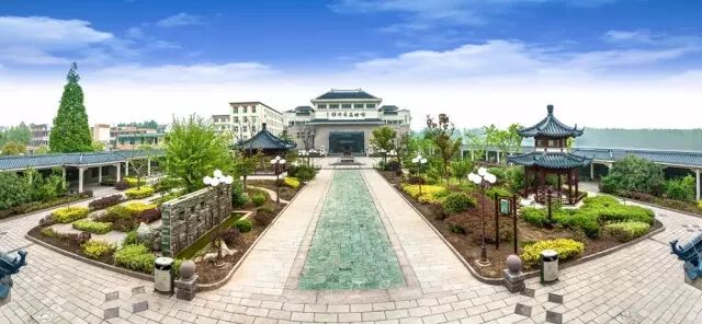 徐州这个地方一天玩个来回刚刚好！还有漂流、采摘、骑马和龙虾节在向你招手