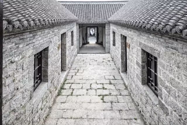 徐州这个地方一天玩个来回刚刚好！还有漂流、采摘、骑马和龙虾节在向你招手