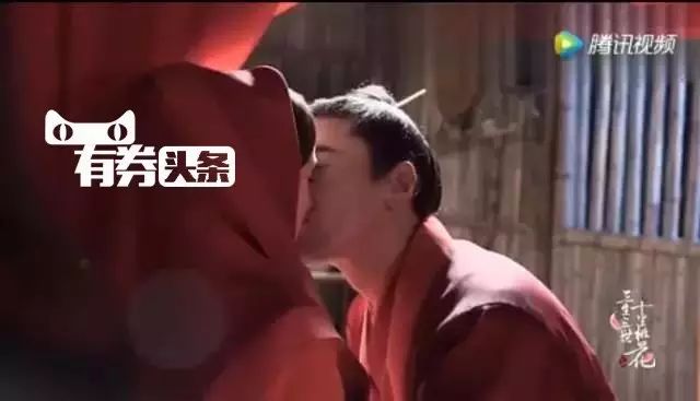 不能忍!赵又廷吻戏拍到一半突然去刷牙!留杨幂一脸尴尬