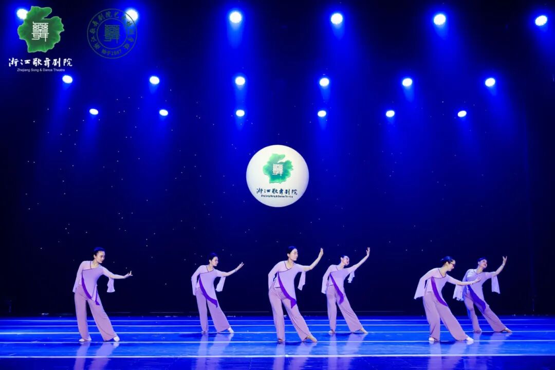 389dd1081423cbc8b0f856db4fd22860.jpg