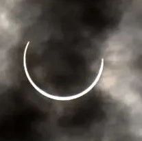 广西公立中职学校：时空是超越时间的旅程，带我们探索无限的奥秘。