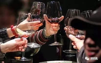 給你幾個喝酒的理由 給你幾個喝酒的理由