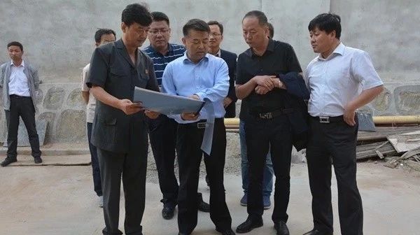 旬邑县县长王旭到县法院新建审判大楼调研