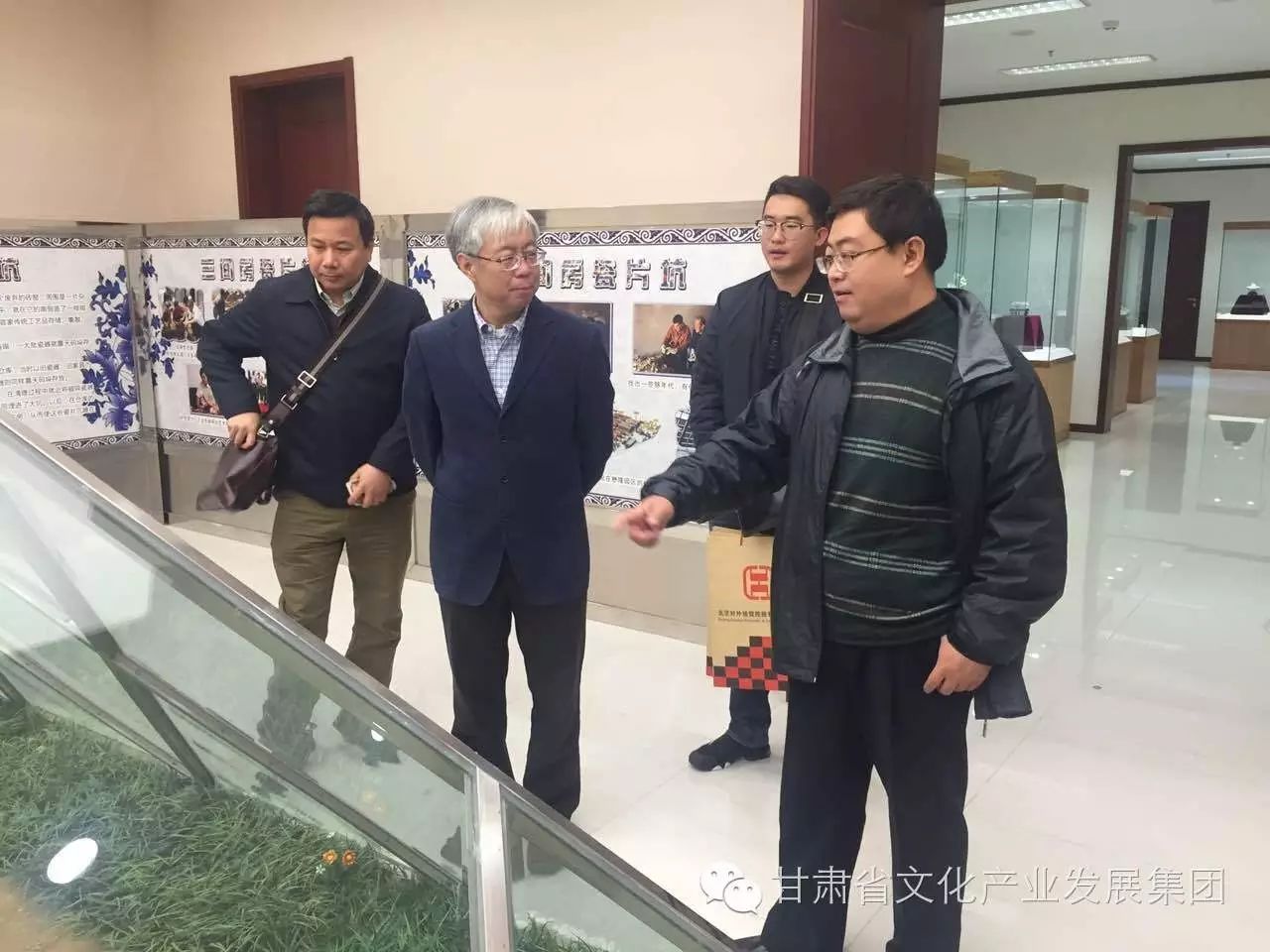 【动态】集团党委书记周学海一行考察北京懋隆文化产业创意园,北京亚