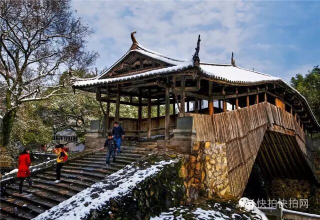 走出廊桥_廊桥表_风雨廊桥