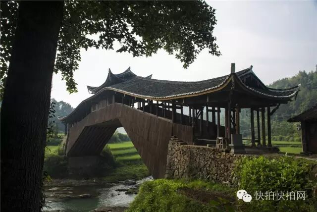 廊桥表_走出廊桥_风雨廊桥