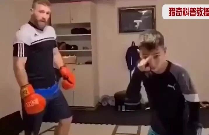 实拍 ▪ 老爸被儿子一招致命