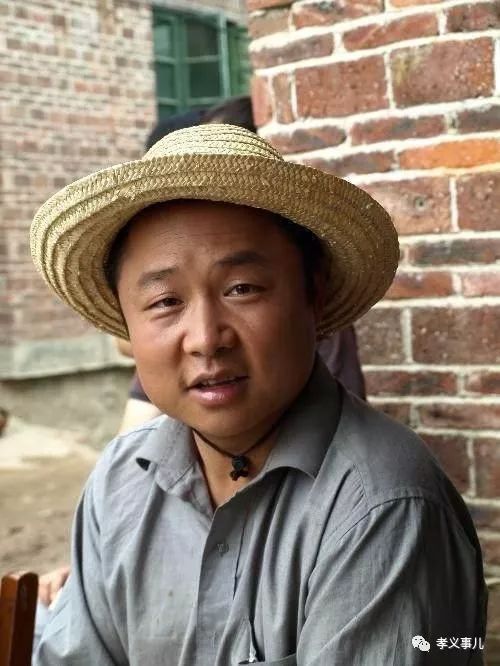 而因为赵亮多次饰演三德子,所以一提起三德子,不少网友印象中可能就是