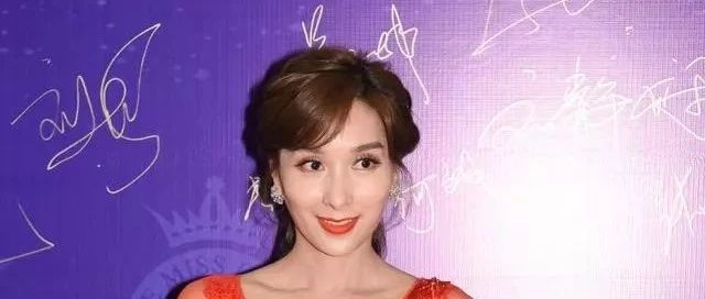 杨恭如曾被誉为“最美亚姐”,五官精致身材完美,如今却沦为二线