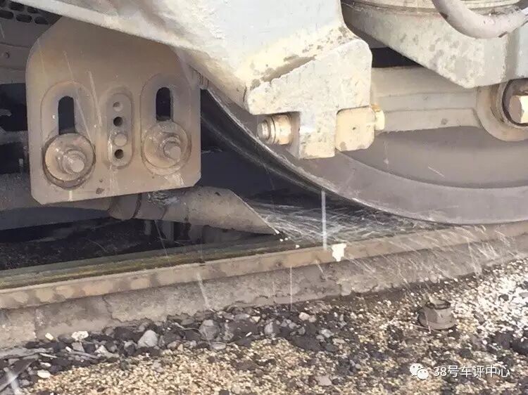 这一次我终于给大家测评高铁了！