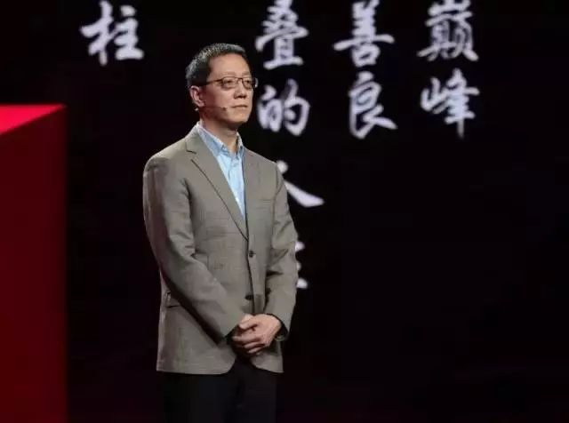 点赞  成都医生梁益建当选2016“感动中国”人物~ 医者仁心,大...