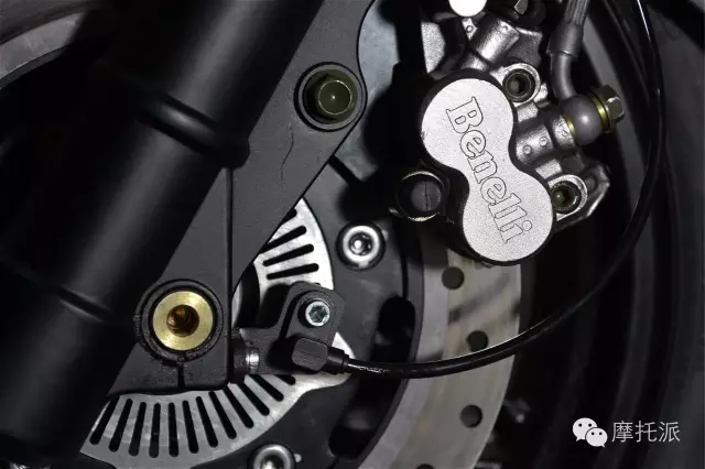 Benelli Silverblade 250 cc version 2017 640?wx_fmt=jpeg&tp=webp&wxfrom=5&wx_lazy=1